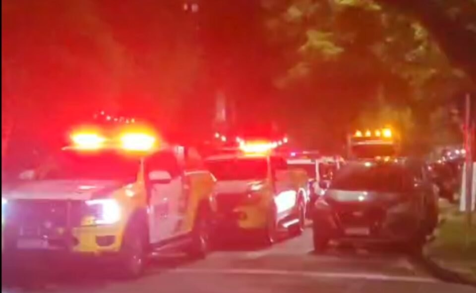 Agente de trânsito é atropelada durante fiscalização em Curitiba
