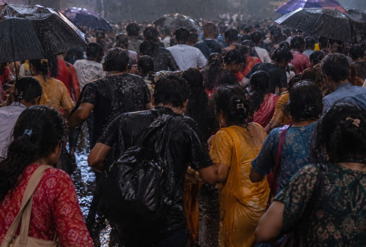 Tumulto em festival religioso na Índia deixa 17 mortos e dezenas de feridos