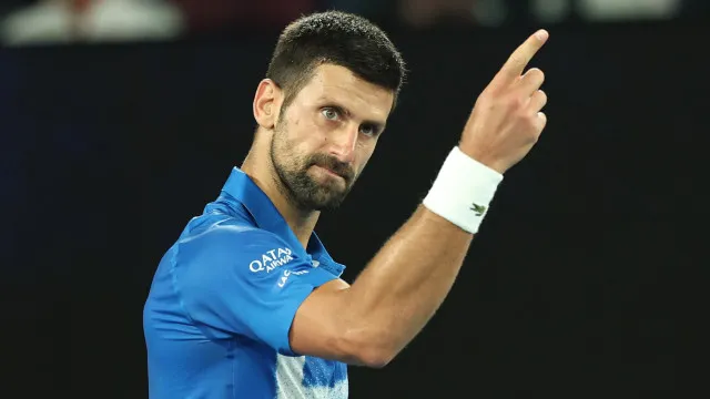 Djokovic é campeão em Pequim após desistência de De Minaur na final