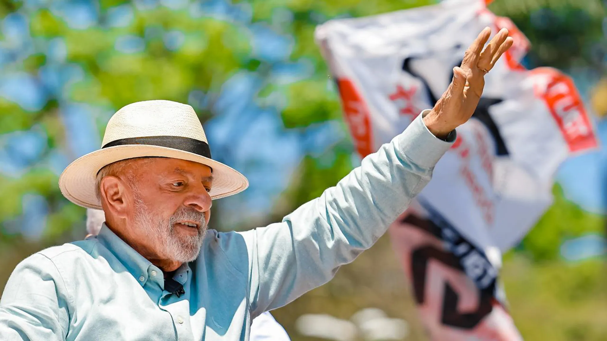 Criadores de Conteúdo Apoiam Lula e Pedem Regras para Plataformas Digitais