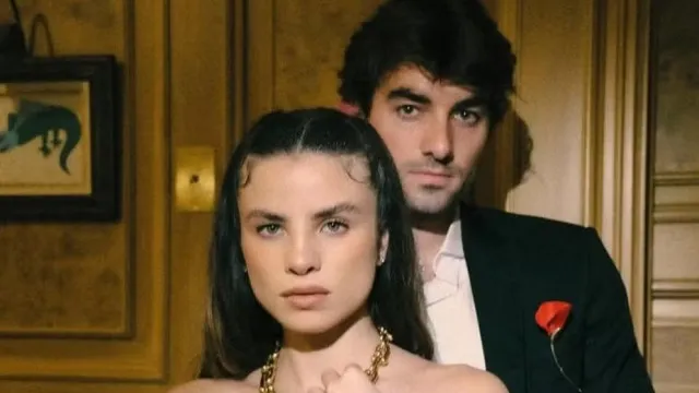 Giulia Be e Conor Kennedy comemoram casamento com escola de samba no Rio de Janeiro
