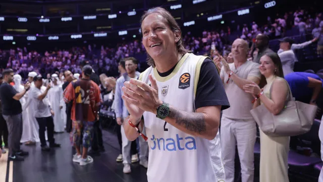 Michel Salgado é anunciado técnico do North Esporte Clube