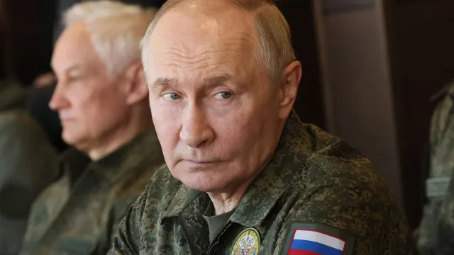 Rússia faz rara ameaça nuclear explícita contra a Otan
