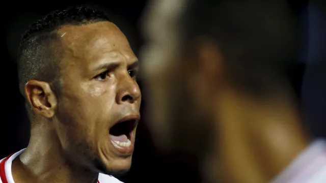 Ex-jogadores e dirigentes do futebol não conseguem vagas legislativas nas Eleições 2026