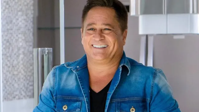 Leonardo retoma consumo de álcool após 30 dias de abstinência