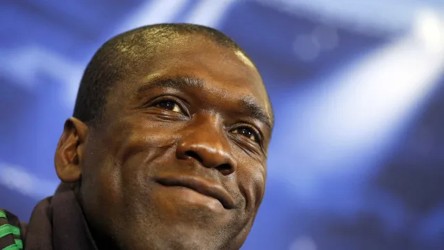 Seedorf assume o comando técnico do Corinthians e elogia o clube