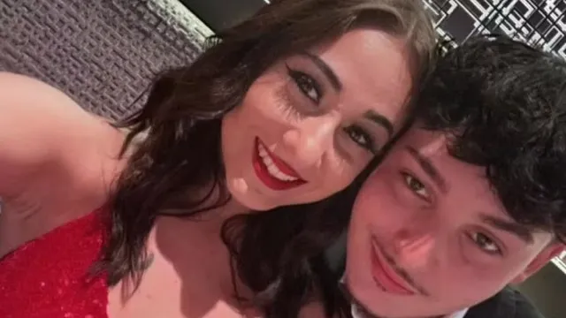 Homem morre após acidente e acusa namorada de jogar carro contra árvore