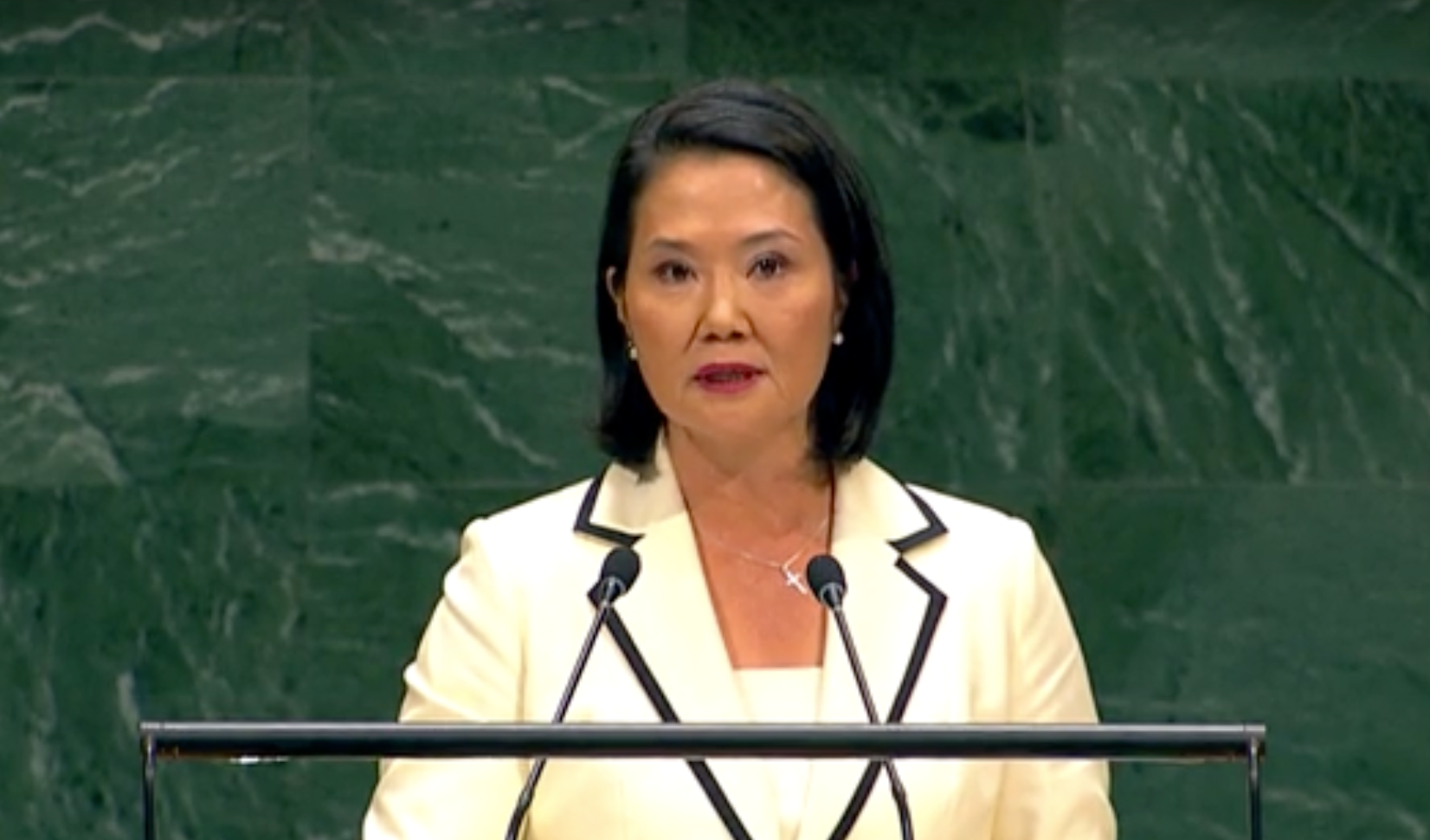 Keiko Fujimori felicita Lula pela reeleição