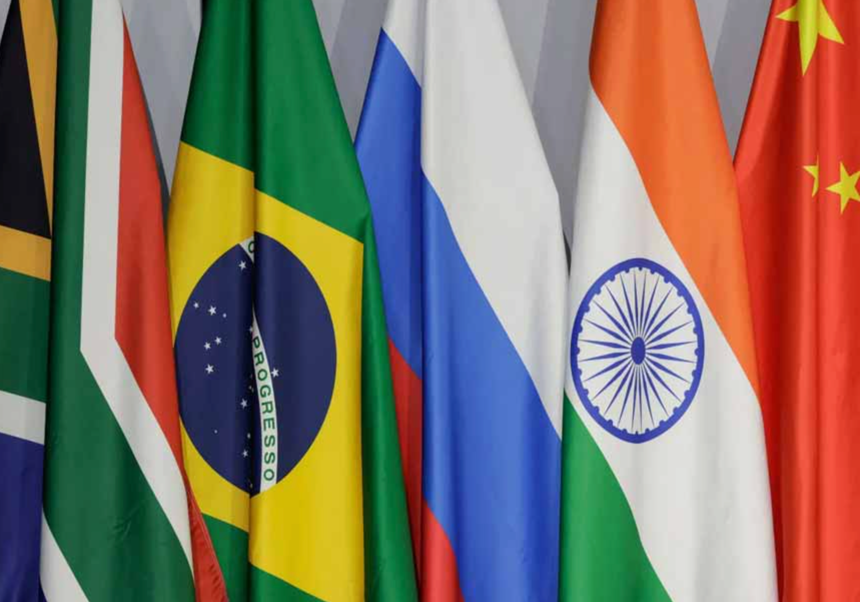 Exportações de eletrônicos da Índia para o BRICS disparam 49% em 2025-2026
