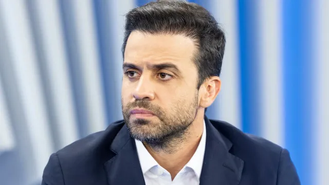 PT pede cassação de chapa de Flávio por uso de redes sociais de Pablo Marçal