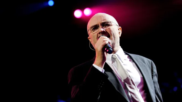 Phil Collins se arrepende de ter se divorciado 3 vezes