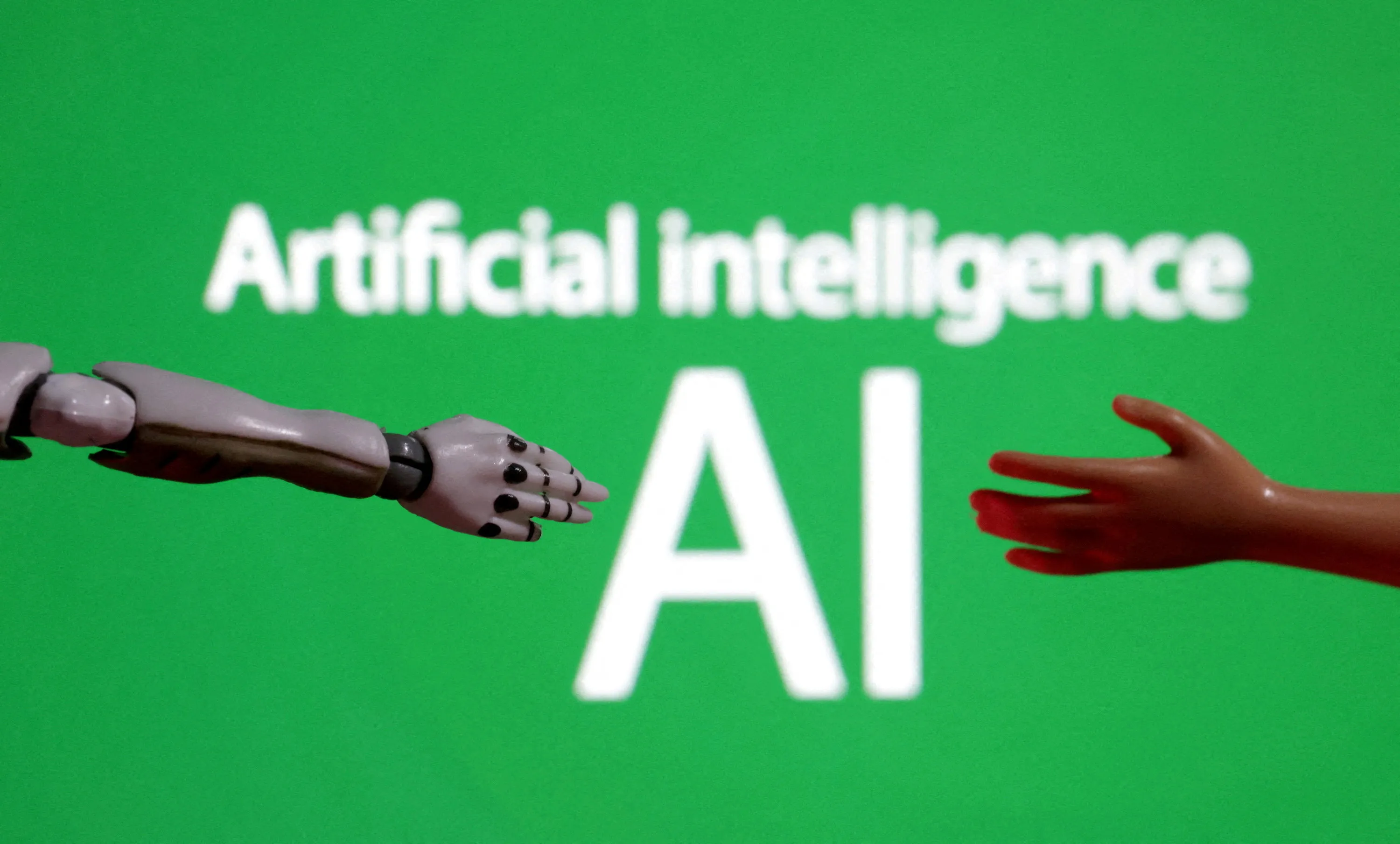 Inteligência Artificial e Democracia Liberal: Desafios e Propostas de Acemoglu