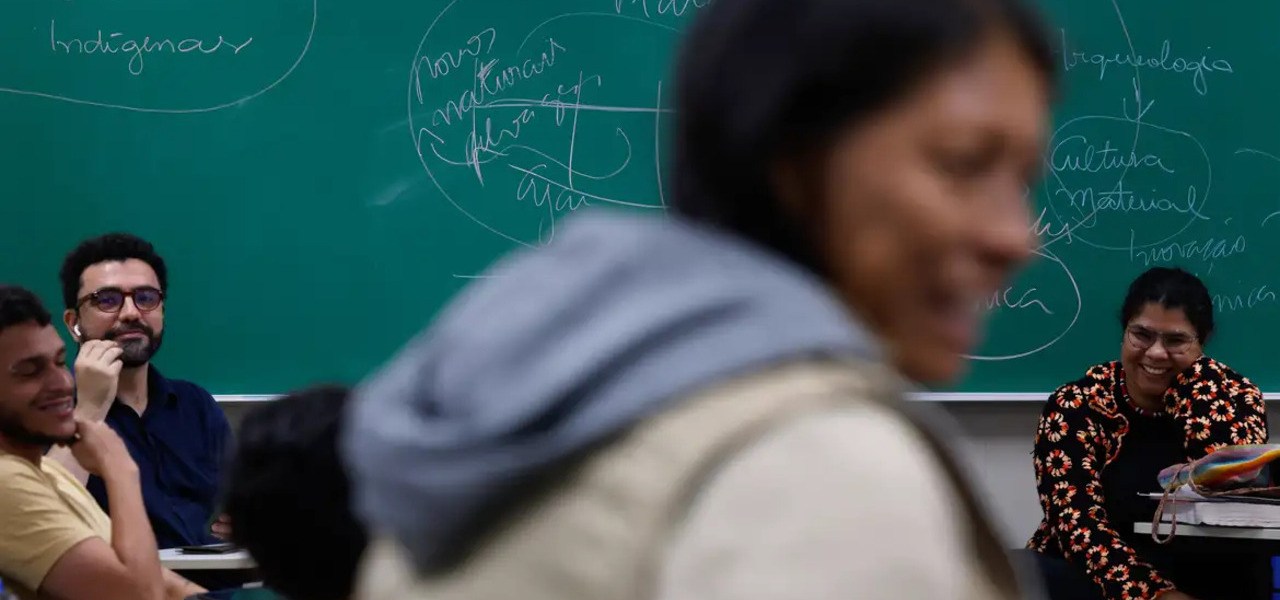Lei que cria o Pibid, bolsa de iniciação à docência, é sancionada