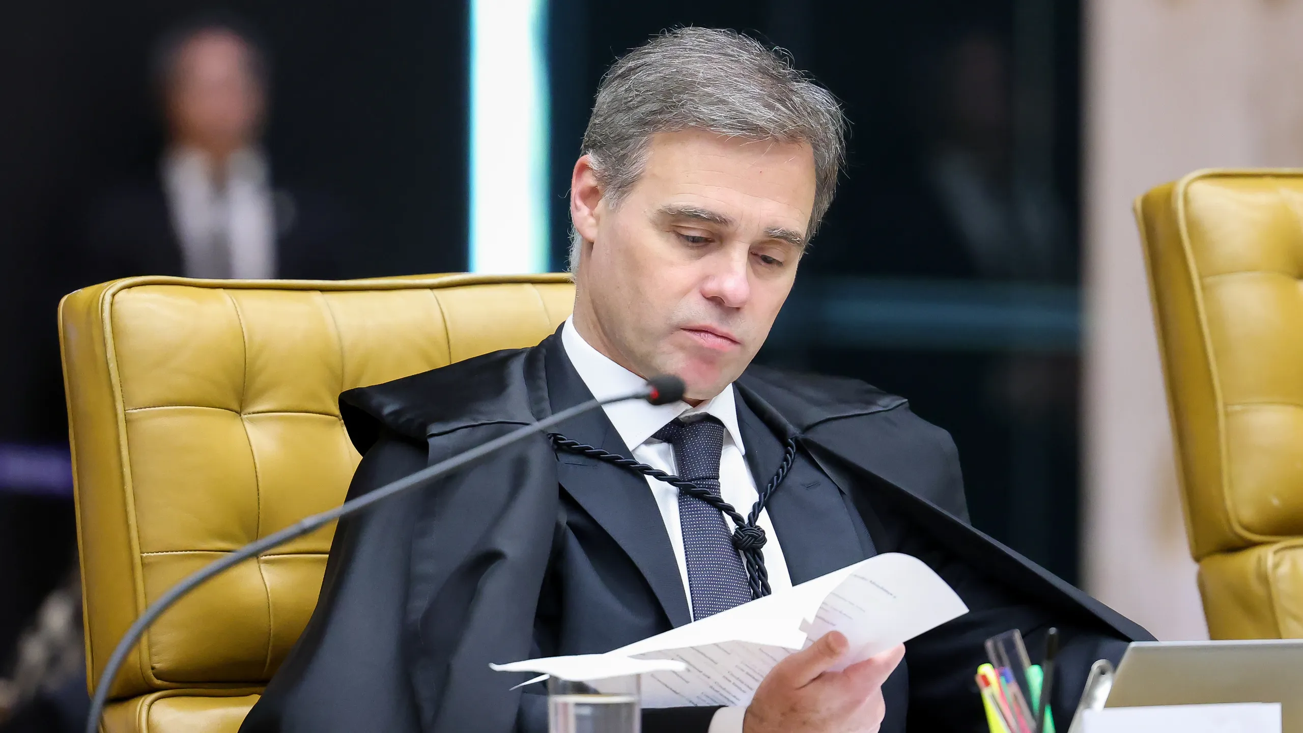 Cunhado de André Mendonça trabalha em gabinete de deputado alvo da PF