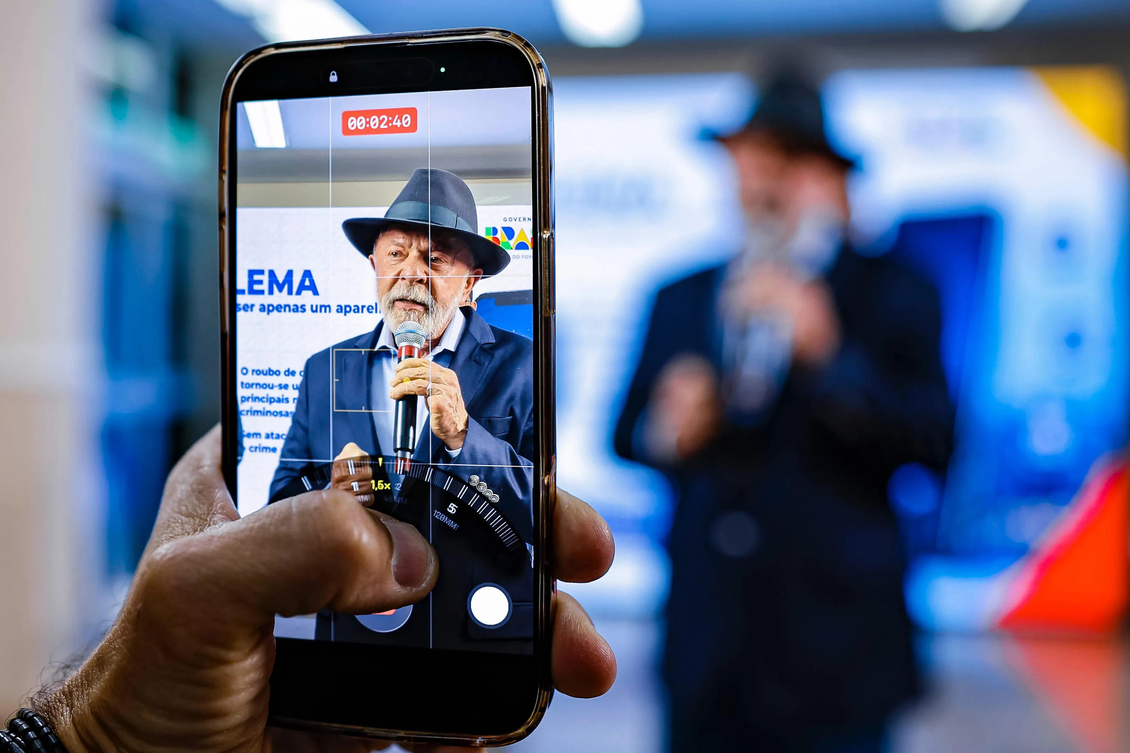Lula lidera em visualizações e crescimento nas redes sociais entre presidenciáveis