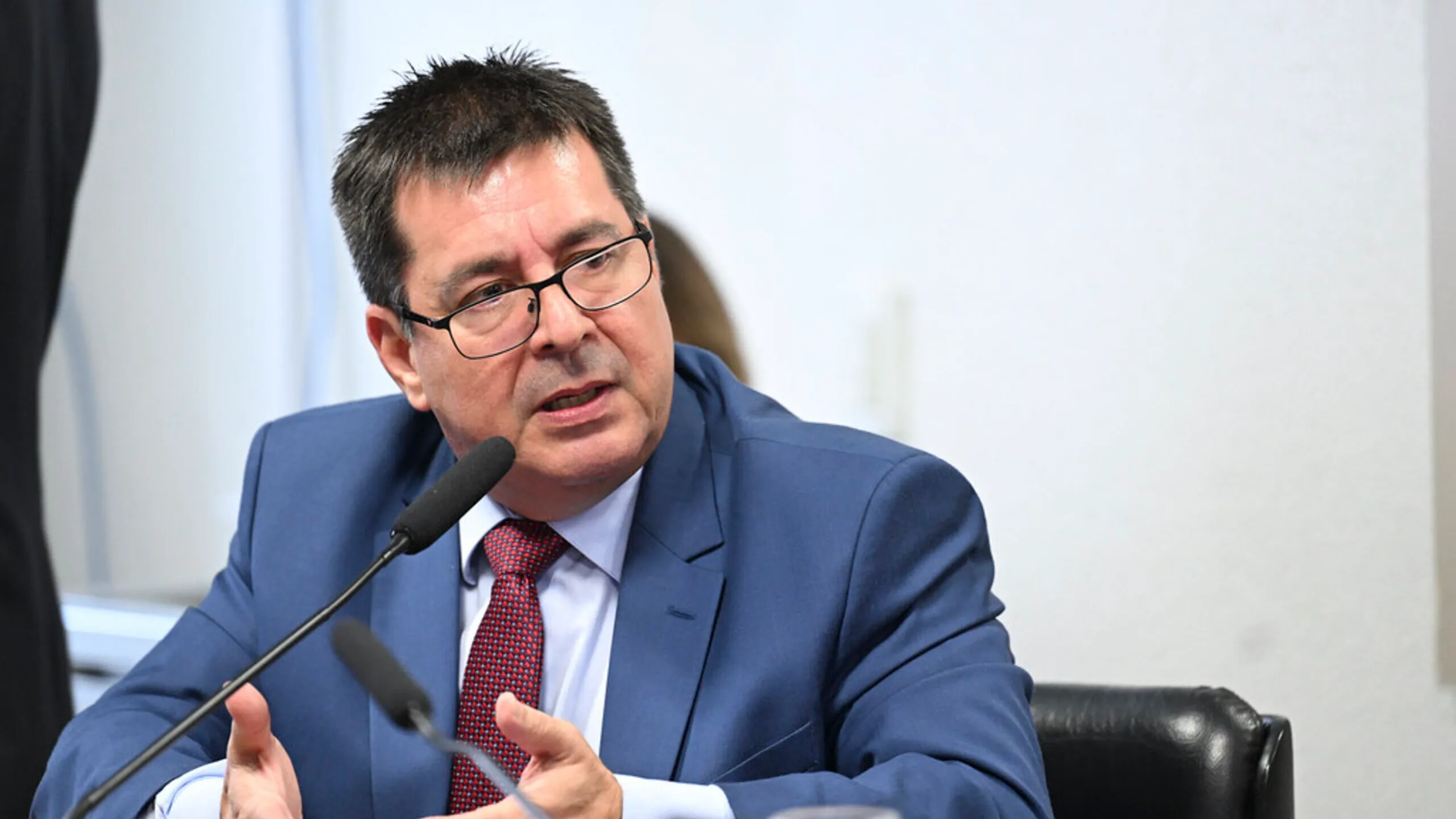 Delegado afastado pela Justiça denunciou esquema eleitoral no governo Bolsonaro