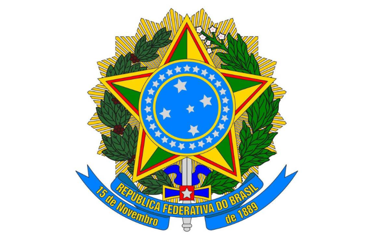 Advogados pedem investigação sobre brasão em carta de Flávio Bolsonaro