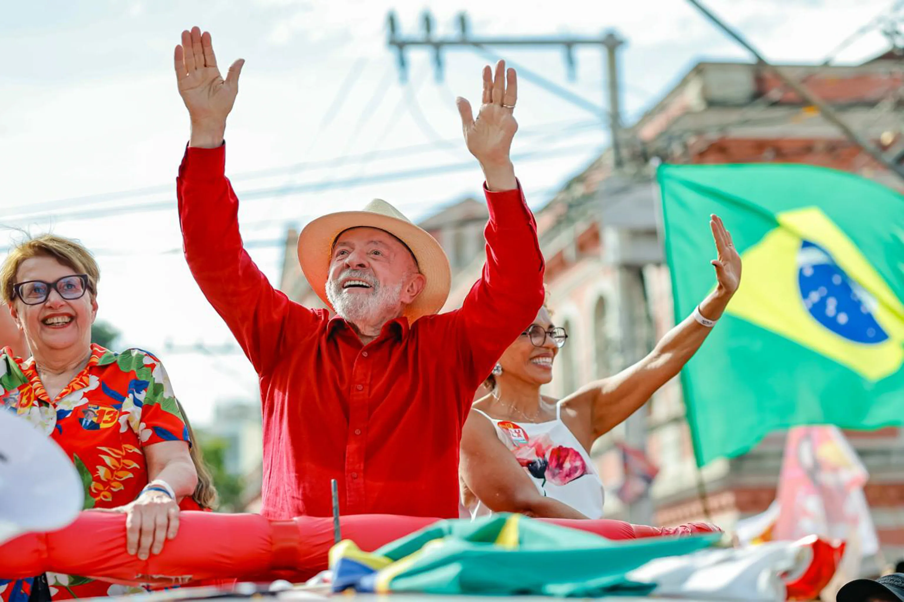 Datafolha mostra Lula e Flávio Bolsonaro empatados no segundo turno